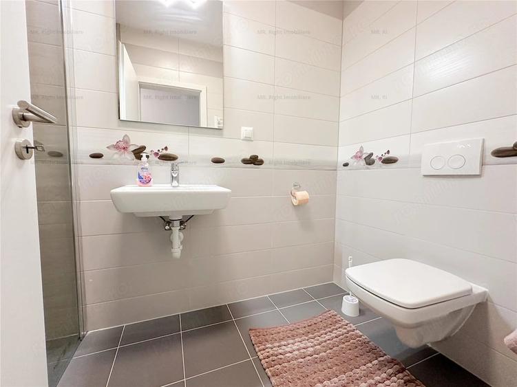 Apartament cu 3 camere decomandat în Avantgarden