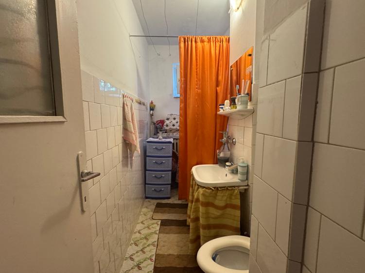 Vând apartament cu 2 camere - 8