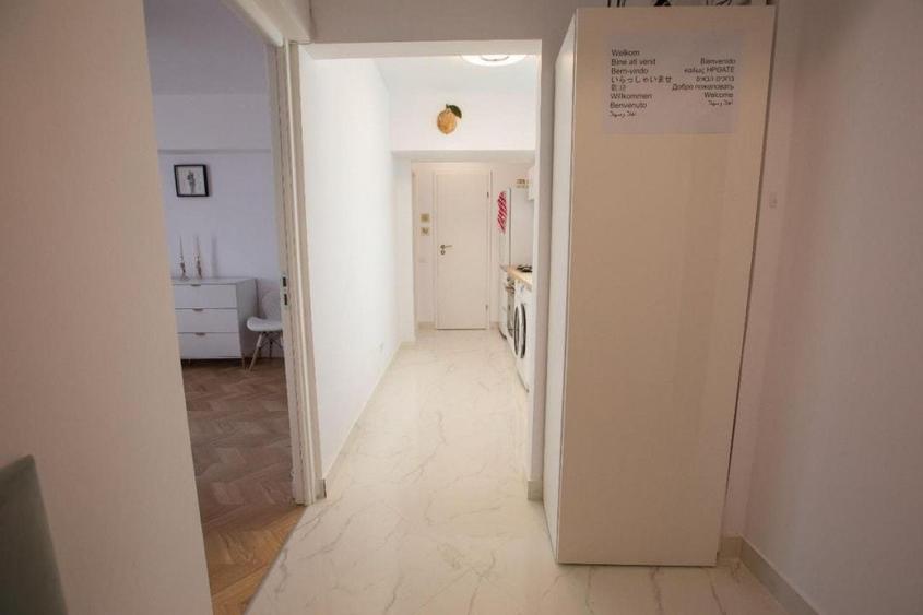 Apartament cu 2 camere decomandat, mobilat în Calea Victoriei