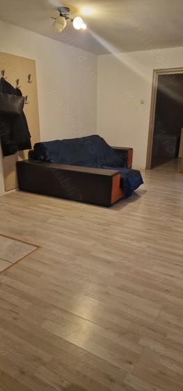Apartament cu 3 camere decomandat în Hipodrom 3