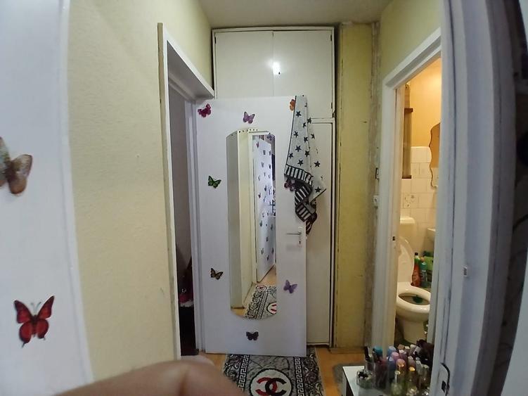 Apartament cu 3 camere decomandat în Lujerului