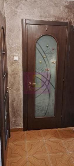 Apartament cu 3 camere decomandat în Tineretului