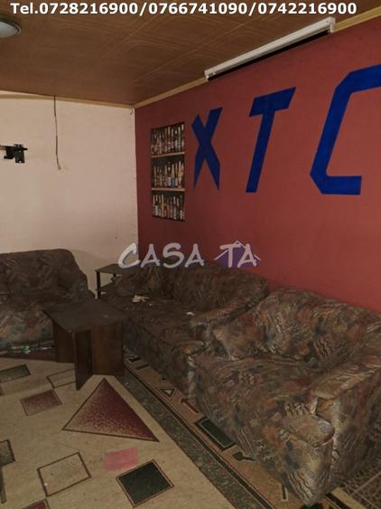 Casă individuală cu 6 camere cu Teren 10756 Mp în Exterior Sud