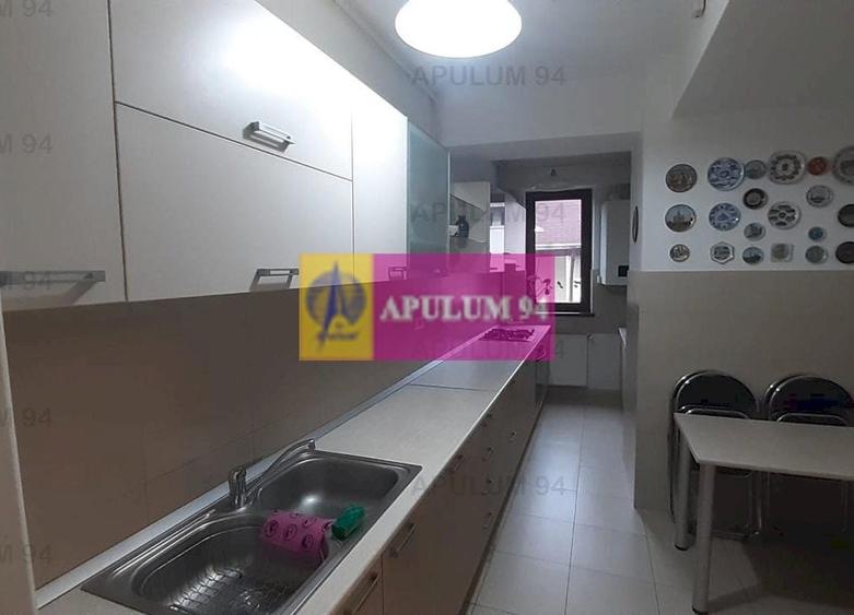 Apartament cu 3 camere decomandat, mobilat în Băneasa