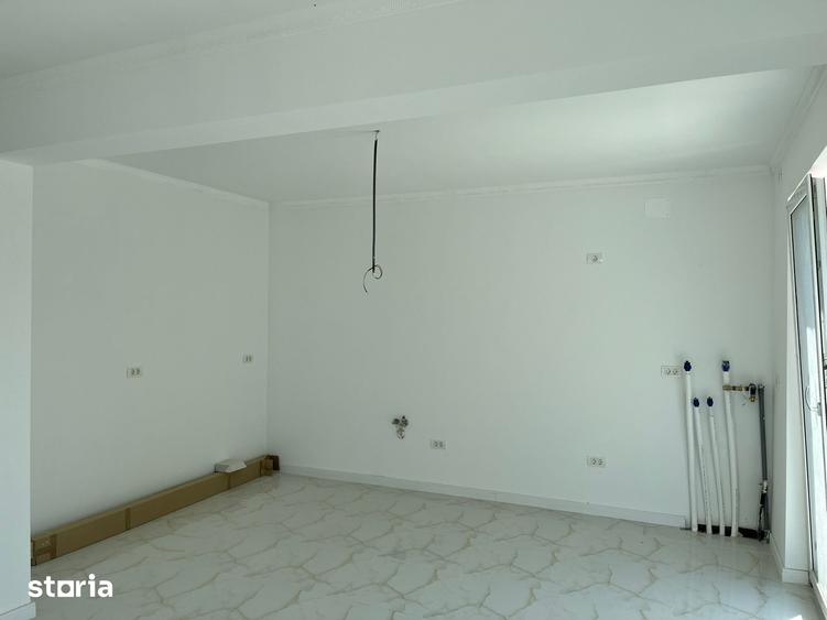 Casă cu 4 camere cu Teren 408 Mp în Oncea