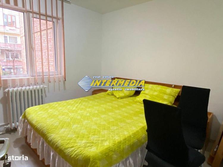 Apartament cu 2 camere, mobilat în Central