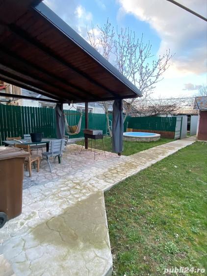 Casă cu 3 camere în Urleta