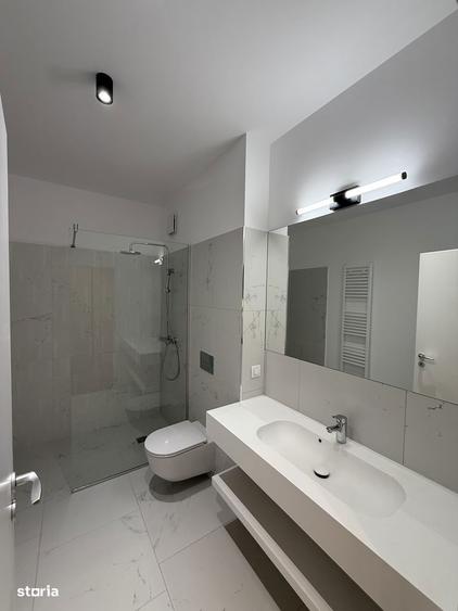 Apartament cu 3 camere în Băneasa