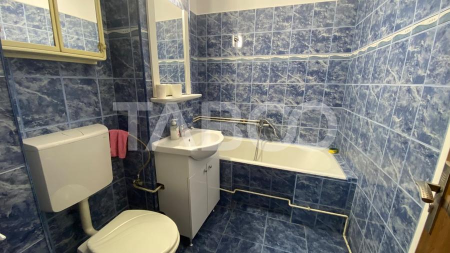 Apartament decomandat de inchiriat 2 camere 56 mpu si balcon 6 mp - 5