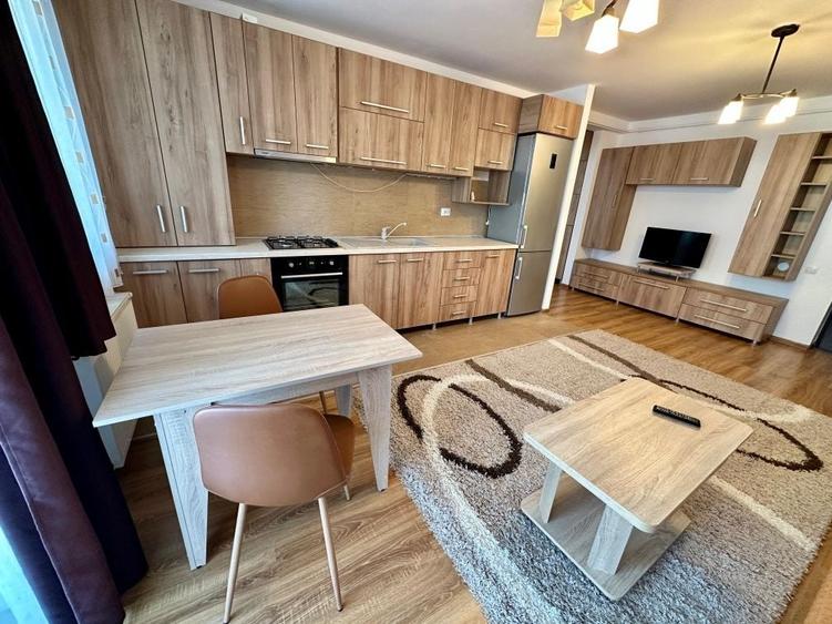 Apartament cu 2 camere semidecomandat în Florești