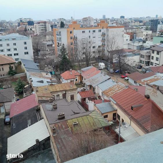 Apartament cu 2 camere decomandat în Obor