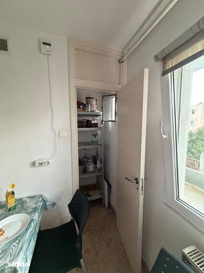 Zorilor -Str Luceafarului -Ap 2 camere separate plus bucatarie -Etaj 2 - 4