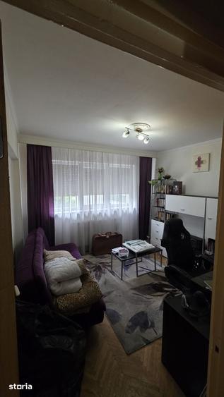 Apartament 4 camere, 93 mp utili, etaj 3/4, decomandat, zona Centrala - 11