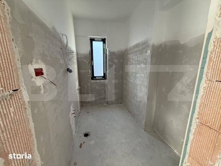 Apartament cu 3 camere în Răzvad