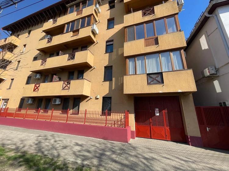 Garsonieră decomandată în Grădiște