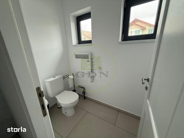 Spațiu comercial, de 122 mp, în Exterior Est