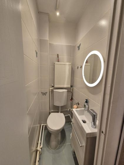 Apartament cu 4 camere decomandat, mobilat în Berceni