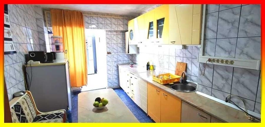 Apartament cu 4 camere decomandat în Ultracentral