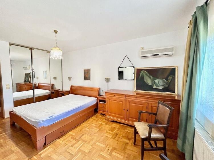 Duplex cu 4 camere cu Canalizare în Iancu Nicolae