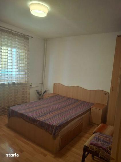 Apartament cu 3 camere decomandat, mobilat în Rahova