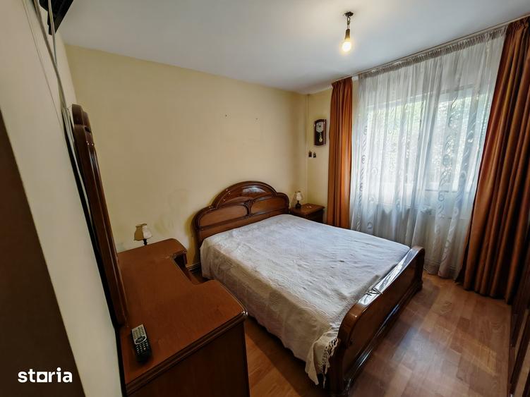 Apartament cu 2 camere decomandat în Republicii