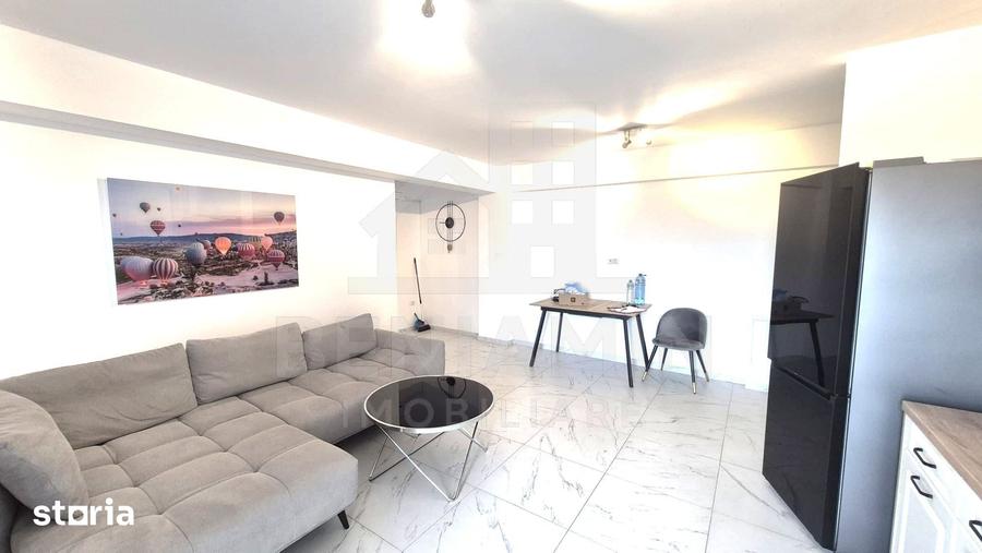 Apartament cu 2 camere semidecomandat în Cârcea