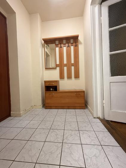 Garsonieră decomandată, mobilată în Brâncoveanu