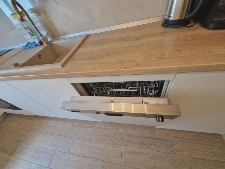 Apartament 2 camere de vanzare, 48.30 mp finisat str Razoare Vivo Mall - 14