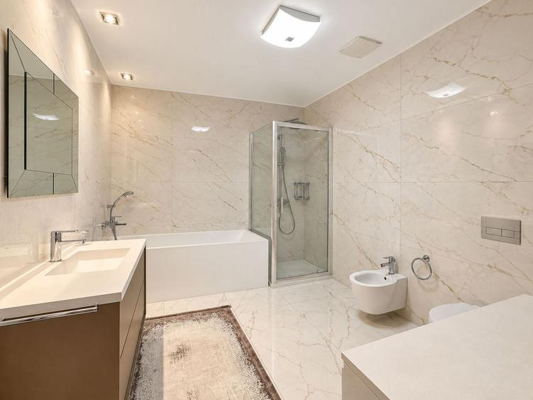 Apartament cu 3 camere decomandat în Șoseaua Nordului
