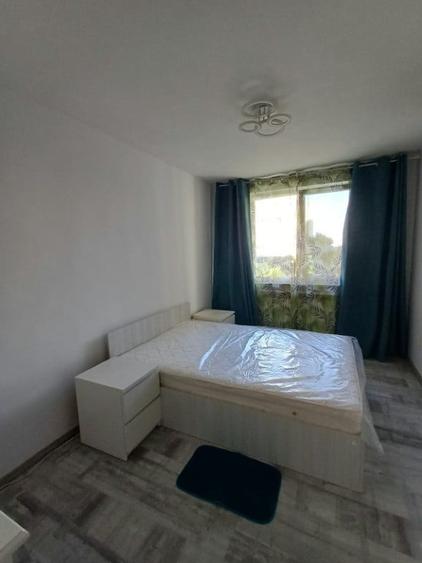 Apartament cu 2 camere decomandat în Obor