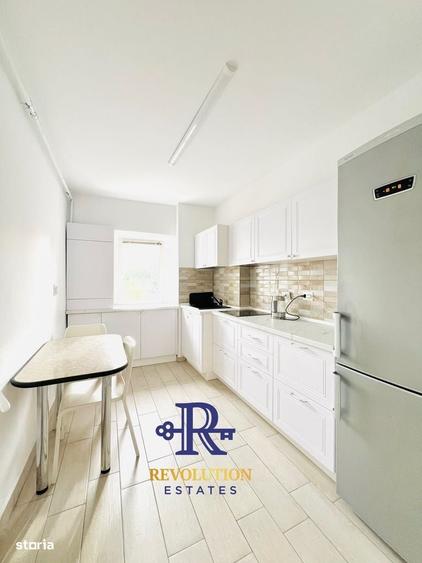 Apartament cu 3 camere decomandat în Zorilor — fotografia 3