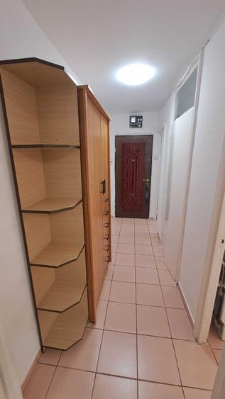 Inchiriez apartament 1 camera decomandat, 32 mp + balcon, Complexul Studentesc - 4