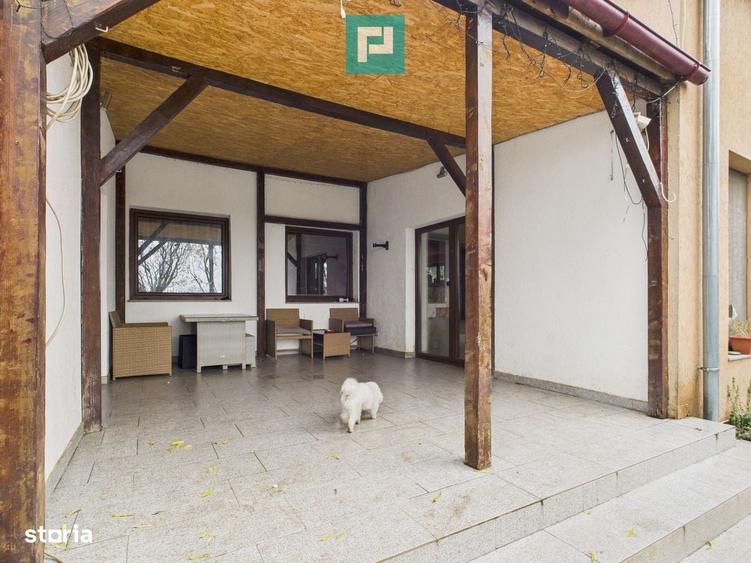 Casă cu 4 camere cu Teren 1376 Mp în Central