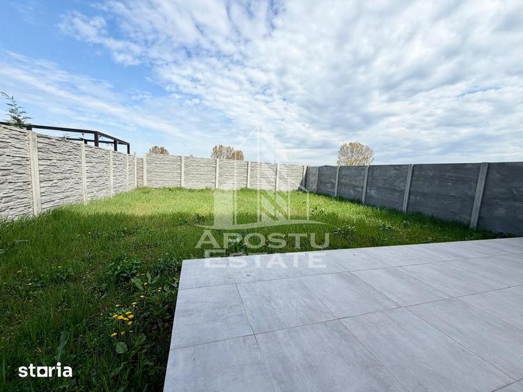 Casă cu 4 camere cu Teren 300 Mp în Remetea Mare
