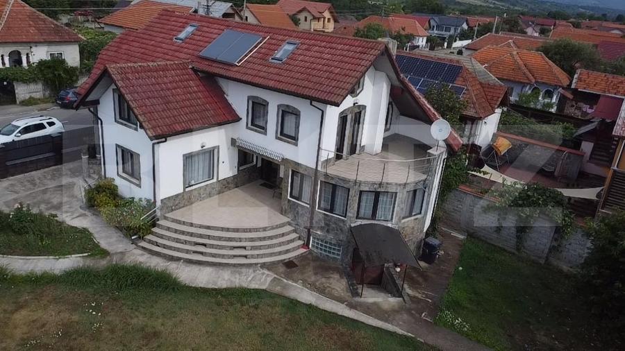 Casă individuală cu 4 camere cu Canalizare în Exterior Vest