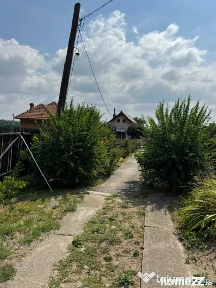 Casă cu 3 camere cu Teren 821 Mp în Central