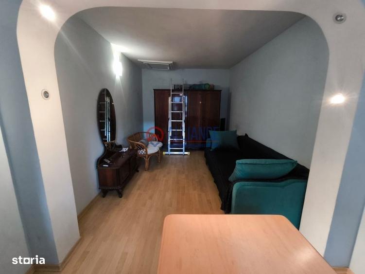 Casă cu 4 camere semidecomandat în ICIL