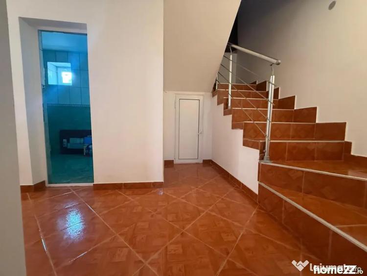 Casă cu 2 camere cu Teren 1267 Mp în Ciorani