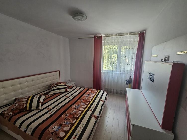 2 camere, etaj 1, stradal, vis-a-vis de Spitalul Militar - 4