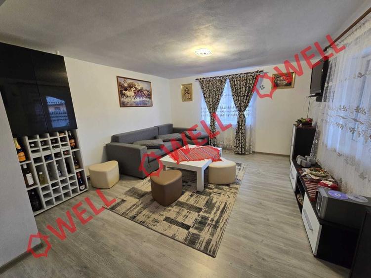 Casă cu 3 camere cu Teren 3233 Mp în Central