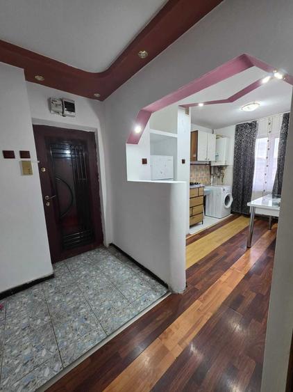 Apartament cu 2 camere în 9 Mai