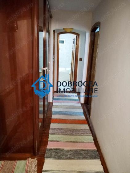 Apartament cu 3 camere decomandat în E3