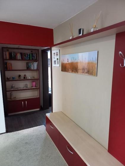 Apartament cu 2 camere decomandat în Aviației