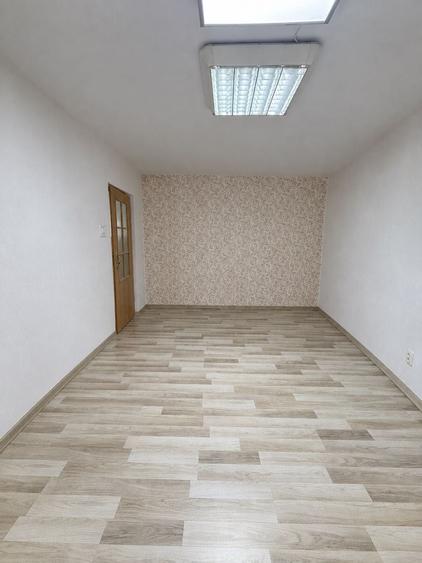 Apartament cu 3 camere decomandat în Narcisa