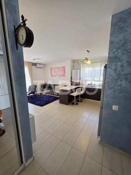 Apartament cu 3 camere decomandat, mobilat în Mihai Viteazul