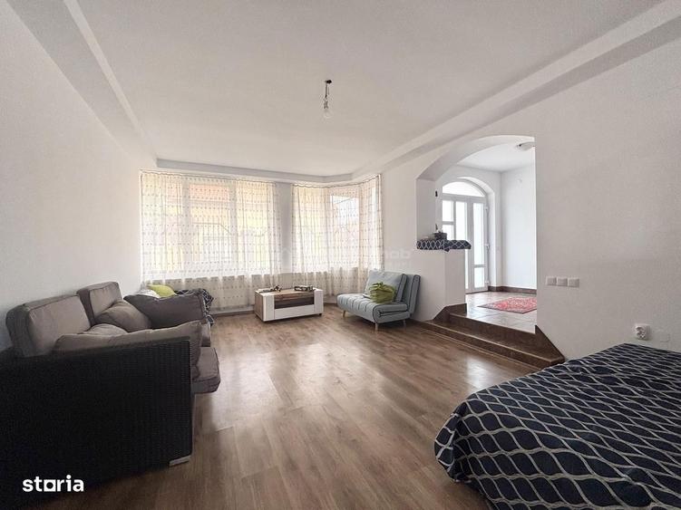 Casă cu 5 camere cu Teren 471 Mp în Cantemir