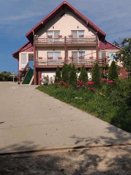 Casă în Oniceni