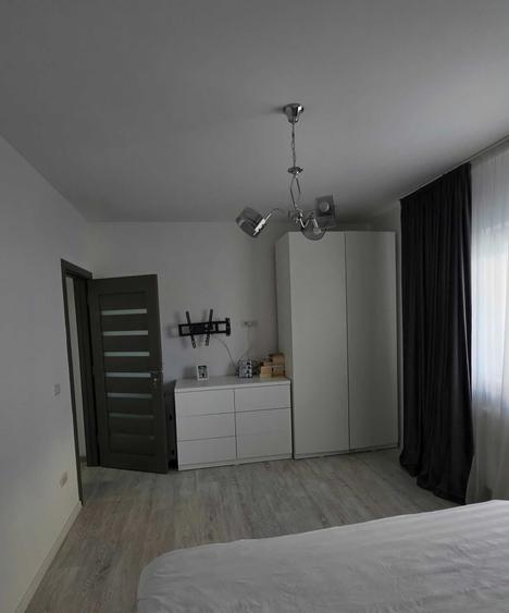 Apartament cu 2 camere nedecomandat în Rediu