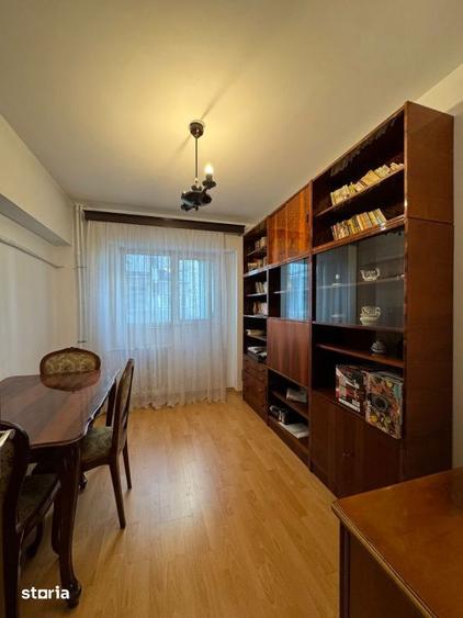 Apartament cu 4 camere decomandat, mobilat în Rahova