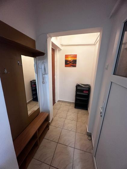 Apartament cu 2 camere, etaj 1/4, zona Tatarasi - 1